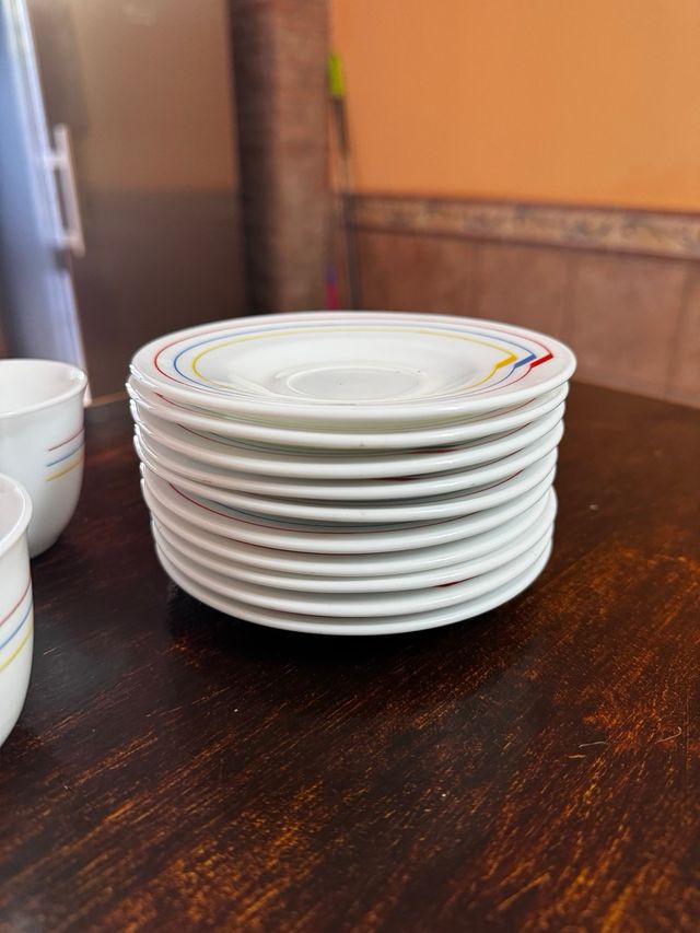 Juego de 10 tazas de porcelana