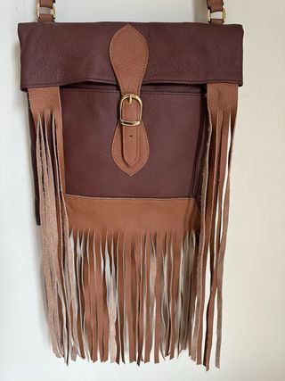 Bolso nuevo de piel marrón con flecos