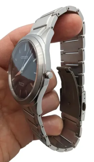 RELOJ CITIZEN ECO DRIVE ELEGANCE TITANIO ZAFIRO 