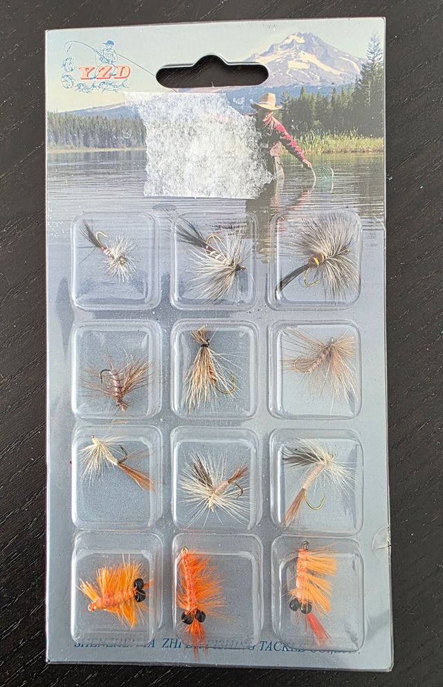 12 Cebos de Pesca Mosca Artificial