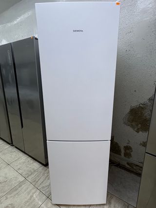 Nevera Siemens combi No Frost