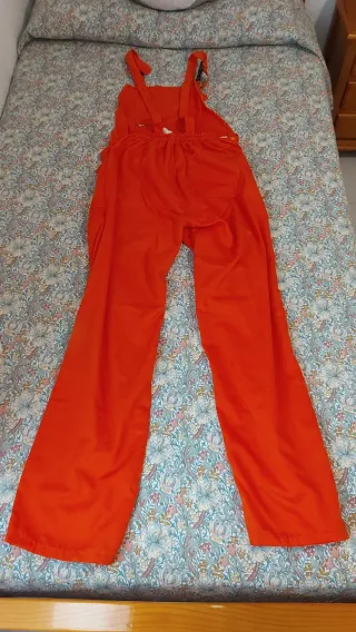 Peto de trabajo naranja