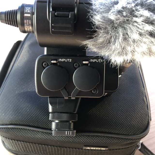 Kit Sony Adaptador XLR-A2M + Micrófono ECM-XM1