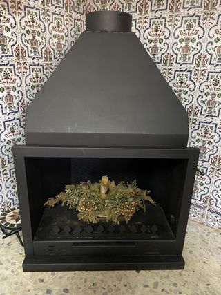 Chimenea de hierro nueva sin estrenar