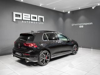 Volkswagen Golf 8 GTI 5p