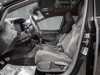 Volkswagen Golf 8 GTI 5p