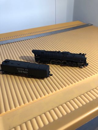 Locomotora N Bachmann con vagón