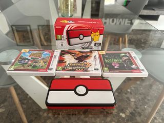 Nintendo 2DS XL Edición Pokeball + Caja + Juegos