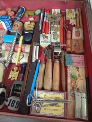 Lote de antigüedades coleccionables