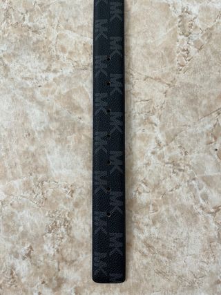 Cinturón Michael Kors reversible Talla M