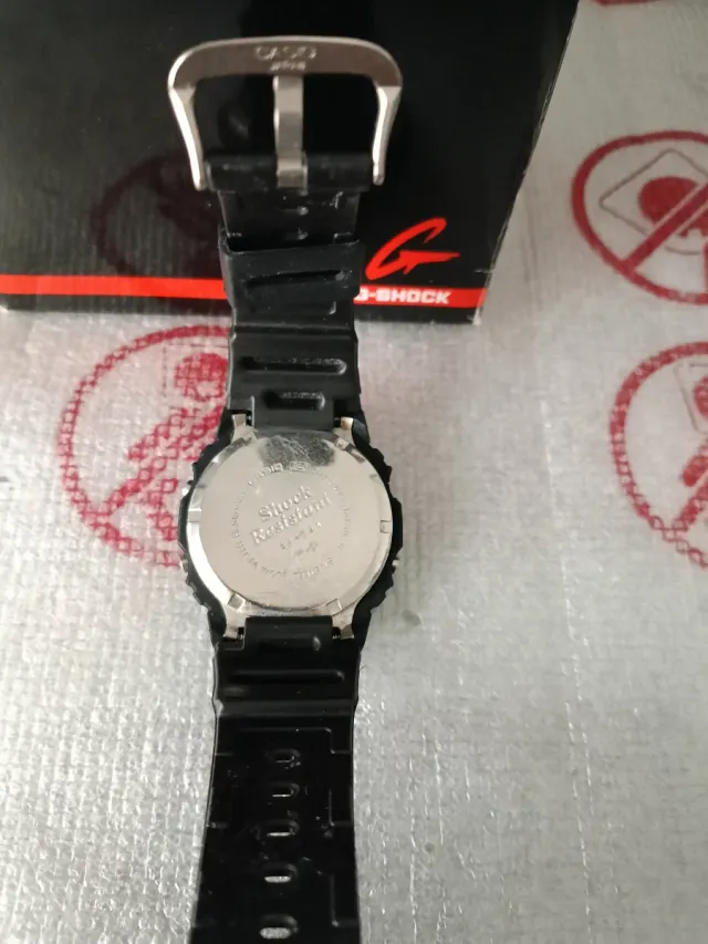 Casio G-SHOCK DW5200