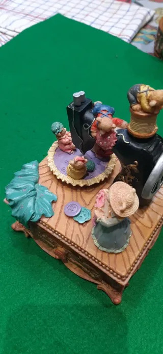 Carillon musicale con orsetti funzionante