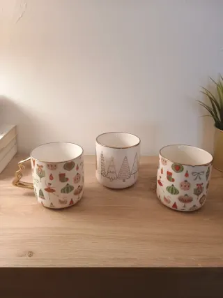 Lotto 3 tazze colazione natalizie porcellana