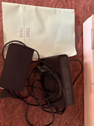 Máquina de coser Singer Samba 7502