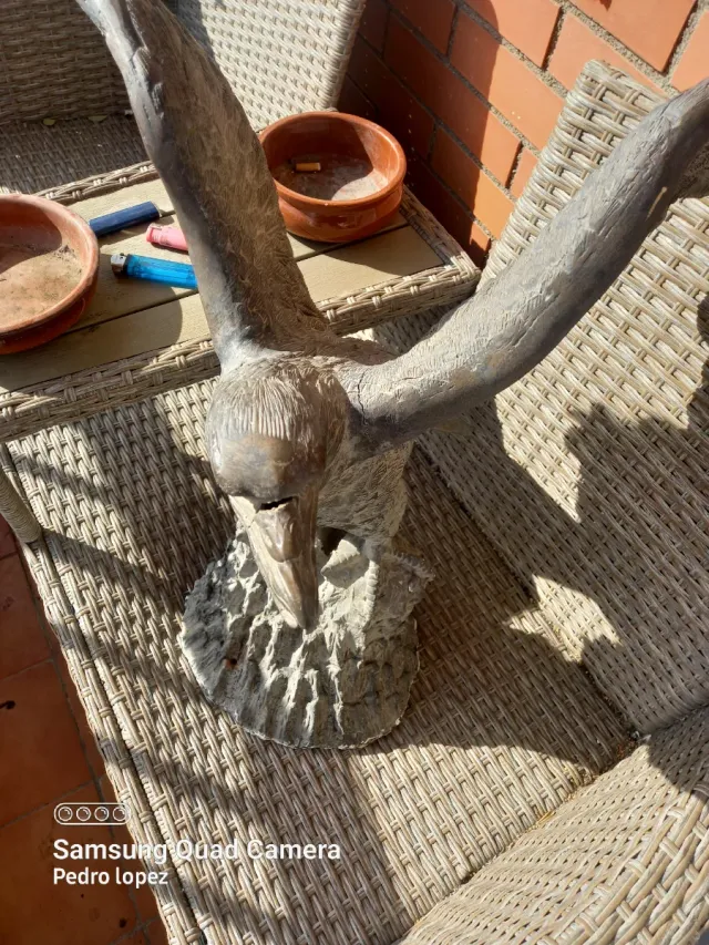 Águila de bronce ornamental 22 kg