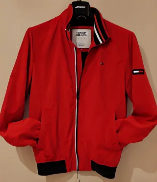 Chaqueta Bomber Tommy Jeans Roja Talla M original 