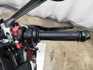 DUCATI MONSTER 937 2021 12593 kms.