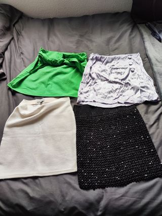 Conjunto 4 faldas: verde, lila, blanca, negra