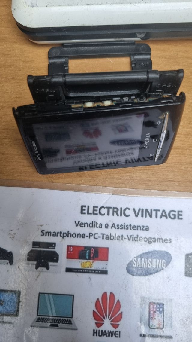 Teléfono inteligente Sony Ericsson Xperia X10 Mini E50 9338N