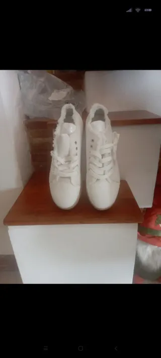 Scarpe bianche ragazza taglia 42