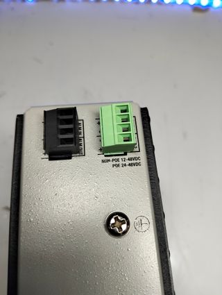 Switch industrial gestionado Allied Telesis AT-IE200-6GT negro