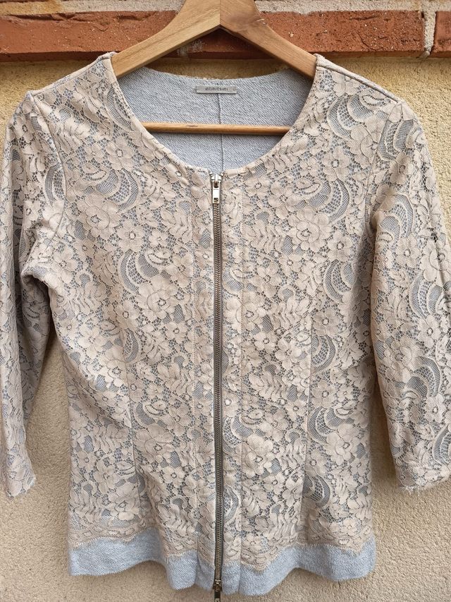 Chaqueta Intimissimi encaje beige/gris