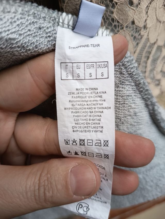 Chaqueta Intimissimi encaje beige/gris