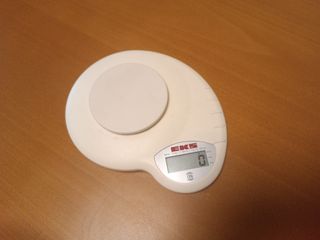 Báscula de cocina digital EKS