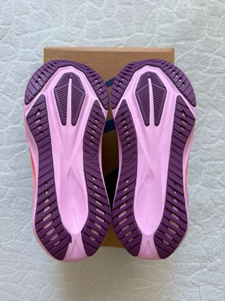 Zapatillas ASICS Novablast 5 Mujer Rosa/Morado