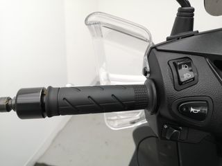 HONDA SCOOPY SH300I 2017 10685 kms.