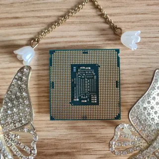 Procesador Intel Celeron ⚡️G4920⚡️. Como nuevo✅️