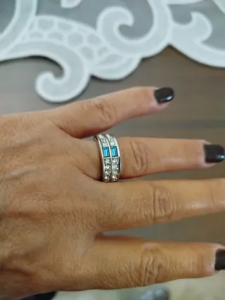 Anello Acciaio con Cristalli Azzurri e Bianchi