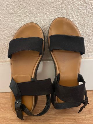 Sandalias negras plataforma