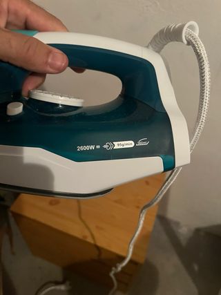 Plancha de vapor Kliindo 2600W