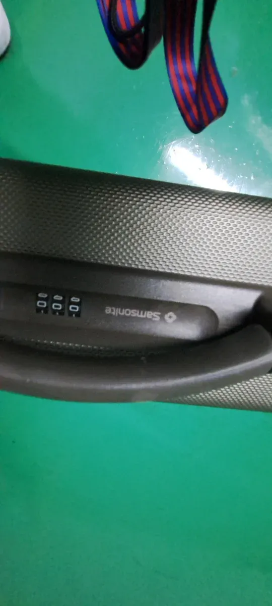 Maletín Samsonite con combinación