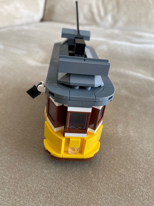 Lego MOC - Eléctrico de Lisboa