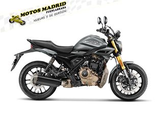 Hero Hunk 440