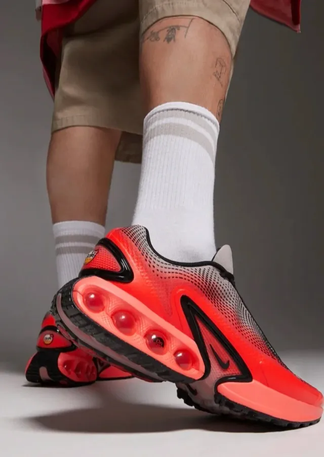 Zapatillas Nike Air Max Dn SE Carmesí Brillante.
