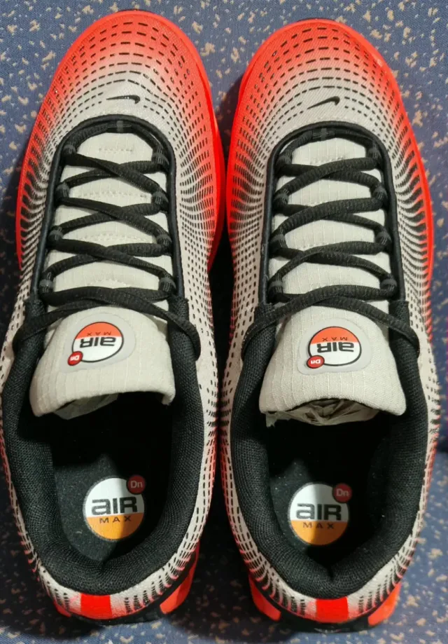 Zapatillas Nike Air Max Dn SE Carmesí Brillante.