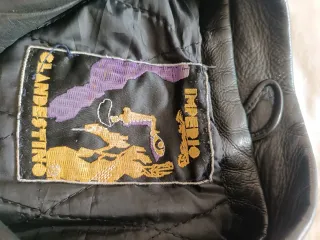 Chaqueta Cuero Motero de cremalleras