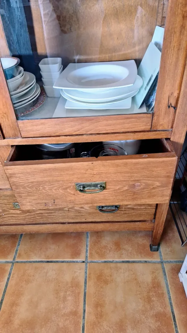 Mueble Platero Madera y Cristal