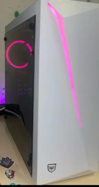 Torre PC Gaming Blanca