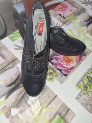 Zapatos Fluchos Mujer Talla 41 Negros Nuevos