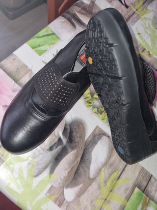 Zapatos Fluchos Mujer Talla 41 Negros Nuevos