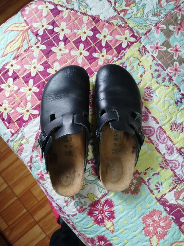 Zuecos Birkenstock Piel Negros Talla 39