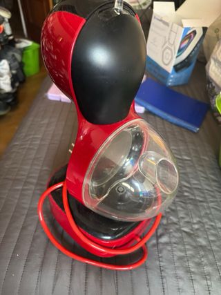 Cafetera Nescafé Dolce Gusto Roja