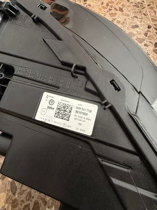 Faro delantero izquierdo led Vk