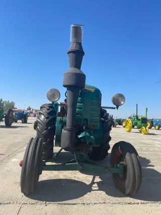 Tractor Le Robuste HSCS G535