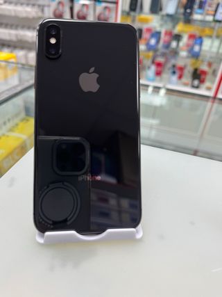 iPhone X 64GB / 256GB