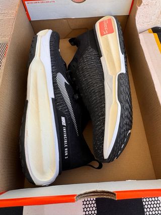 Nike ZoomX Invincible Run 3